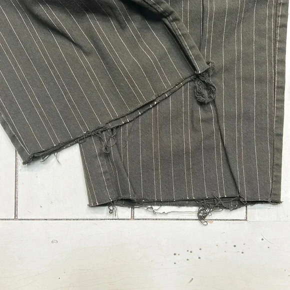 DOCKERS Womens 6M Pinstripe Fiona Pant - Picture 2 of 8